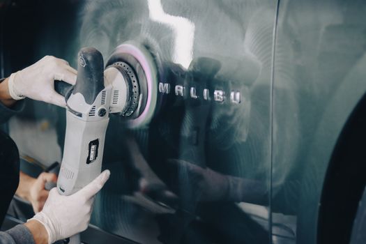 paint correction — paint swirl
